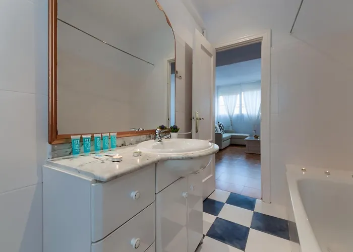 Holidays2malaga Soho Pasaje De Valencia Apartmán